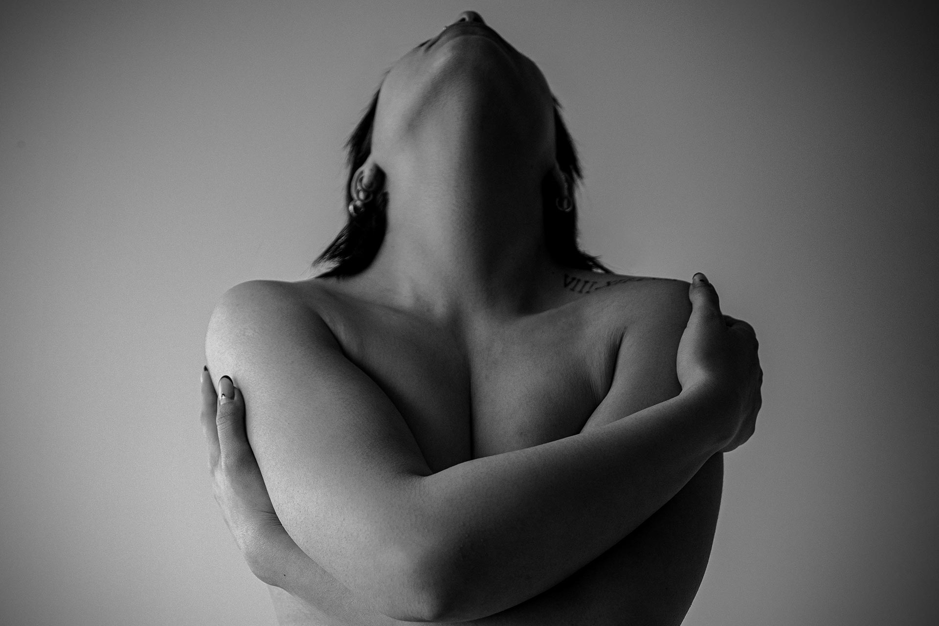 DWP-HP-Carousel-H-Bourdoir-BW-02